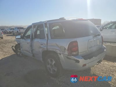 Drugie zdjęcie samochodu z przodu: 2007 CHEVROLET TRAILBLAZER LS VIN:1GNDT13S472223515 - miniatura