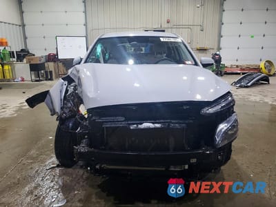 Piąte zdjęcie samochodu w środku: 2022 HYUNDAI KONA SE VIN:KM8K2CAB4NU802616 - miniatura