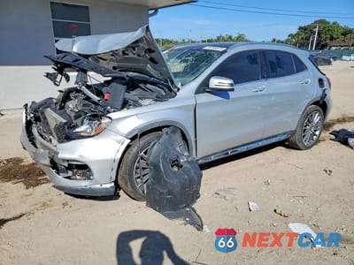 2020 MERCEDES-BENZ GLA 250 WDCTG4EB3LU021815 - główne zdjęcie licytacji z USA - miniatura