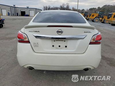 Zdjęcie 6 z 13 samochodu: 2014 NISSAN ALTIMA 2.5 VIN:1N4AL3AP2EC103232 - miniatura