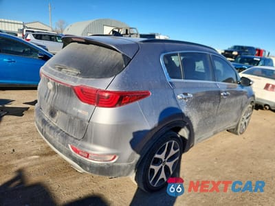 Trzecie zdjęcie samochodu z tyłu: 2018 KIA SPORTAGE SX TURBO VIN:KNDPRCA6XJ7375489 - miniatura