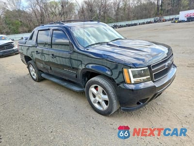 Czwarte zdjęcie samochodu z boku: 2011 CHEVROLET AVALANCHE LS VIN:3GNNCEE09BG274382 - miniatura