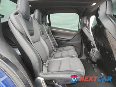 Zdjęcie 11 z 13 samochodu: 2016 TESLA MODEL X VIN:5YJXCAE25GF004840 - miniatura