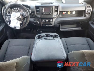 Zdjęcie 8 z 11 samochodu: 2022 RAM 2500 TRADESMAN VIN:3C6UR5CJ0NG202176 - miniatura