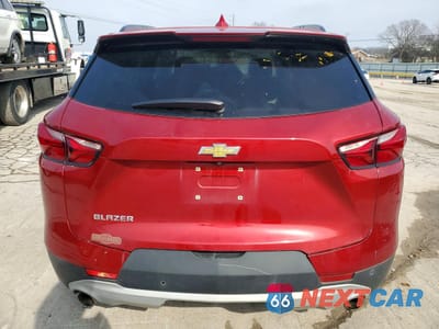 Zdjęcie 6 z 15 samochodu: 2021 CHEVROLET BLAZER 1LT VIN:3GNKBBRA7MS522589 - miniatura