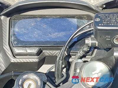 Zdjęcie 7 z 9 samochodu: 2023 HONDA CBR500 RA VIN:MLHPC625XP5400837 - miniatura