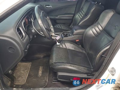 Zdjęcie 7 z 11 samochodu: 2017 DODGE CHARGER SRT HELLCAT VIN:2C3CDXL93HH627405 - miniatura