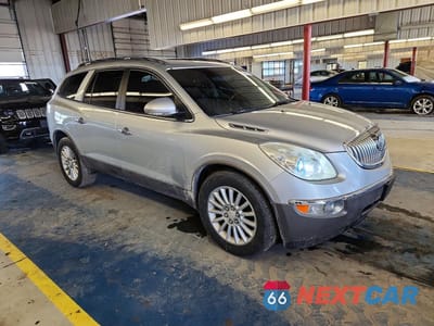 Czwarte zdjęcie samochodu z boku: 2011 BUICK ENCLAVE CXL VIN:5GAKRBED1BJ200938 - miniatura
