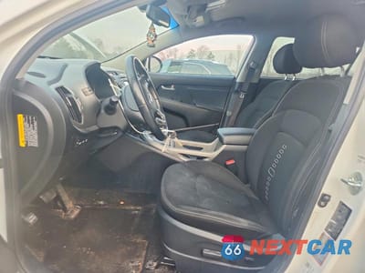 Zdjęcie 7 z 13 samochodu: 2015 KIA SPORTAGE EX VIN:KNDPC3AC6F7789416 - miniatura