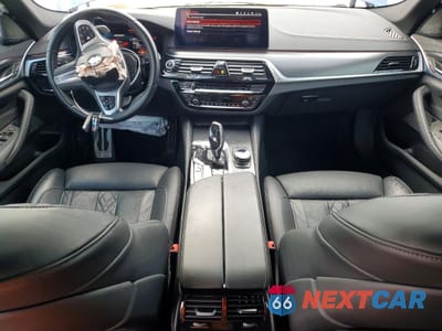 Zdjęcie 8 z 14 samochodu: 2023 BMW M550XI VIN:WBA13BK09PCM32189 - miniatura