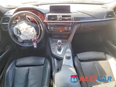 Zdjęcie 8 z 11 samochodu: 2016 BMW 340 XI VIN:WBA8B7G56GNT95383 - miniatura