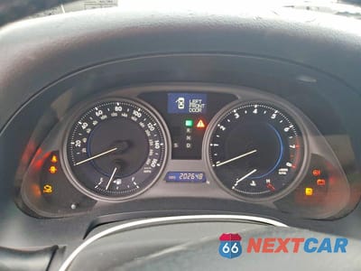 Zdjęcie 9 z 12 samochodu: 2009 LEXUS IS VIN:JTHCK262X95033162 - miniatura