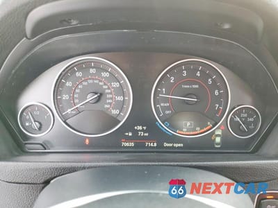 Zdjęcie 9 z 12 samochodu: 2017 BMW 330 XI VIN:WBA8D9C37HA011016 - miniatura