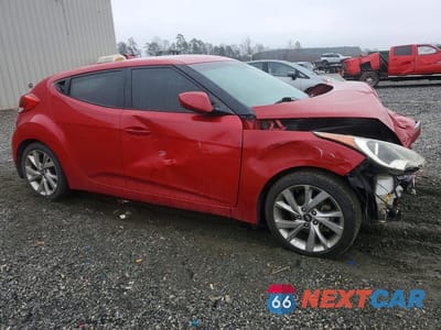 Czwarte zdjęcie samochodu z boku: 2016 HYUNDAI VELOSTER VIN:KMHTC6AD1GU251102 - miniatura