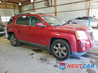 Czwarte zdjęcie samochodu z boku: 2015 GMC TERRAIN 4D VIN:2GKFLSE32F6250215 - miniatura