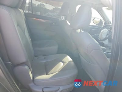 Zdjęcie 11 z 14 samochodu: 2023 TOYOTA HIGHLANDER L VIN:5TDKDRAH1PS514999 - miniatura