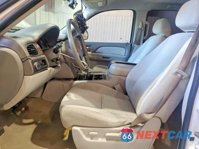 Zdjęcie 7 z 11 samochodu: 2007 CHEVROLET TAHOE C1500 VIN:1GNFC13057R267831 - miniatura