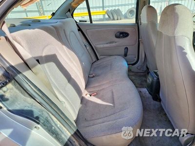 Zdjęcie 10 z 11 samochodu: 2002 SATURN SL VIN:1G8ZF52822Z298856 - miniatura