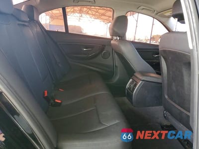 Zdjęcie 10 z 12 samochodu: 2018 BMW 320 I VIN:WBA8E1G51JNU91322 - miniatura