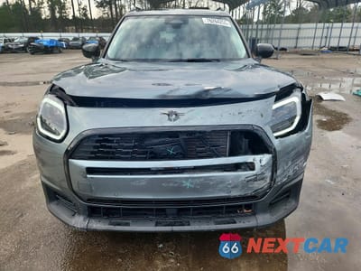 Piąte zdjęcie samochodu w środku: 2025 MINI COUNTRYMAN S ALL4 VIN:WMZ23GA01S7P32395 - miniatura