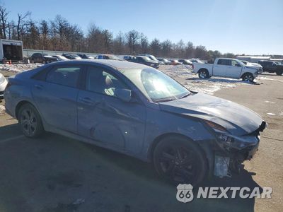 Czwarte zdjęcie samochodu z boku: 2021 HYUNDAI ELANTRA SEL VIN:KMHLM4AG6MU091838 - miniatura