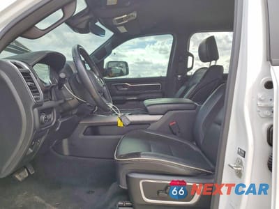 Zdjęcie 7 z 11 samochodu: 2023 RAM 1500 LARAMIE VIN:1C6SRFJTXPN638268 - miniatura