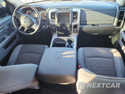 Zdjęcie 8 z 12 samochodu: 2017 RAM 1500 SLT VIN:1C6RR7GT5HS780316 - miniatura