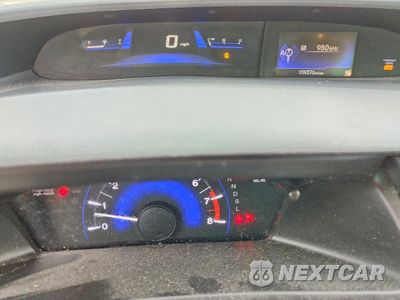 Zdjęcie 9 z 12 samochodu: 2014 HONDA CIVIC LX VIN:19XFB2F59EE020619 - miniatura