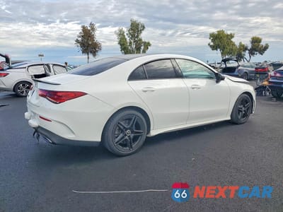 Trzecie zdjęcie samochodu z tyłu: 2020 MERCEDES BENZ CLA 250 VIN:W1K5J4GB7LN086342 - miniatura