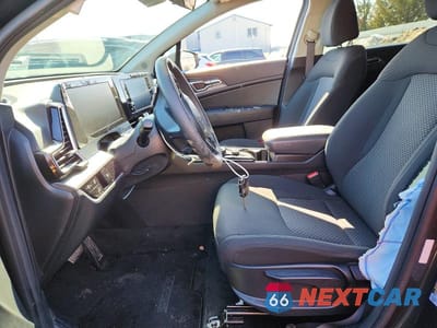 Zdjęcie 7 z 12 samochodu: 2023 KIA SPORTAGE LX VIN:KNDPUCAG0P7025143 - miniatura