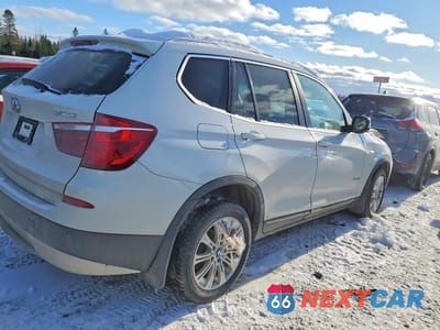 Trzecie zdjęcie samochodu z tyłu: 2011 BMW X3 XDRIVE28I VIN:5UXWX5C55BL711333 - miniatura