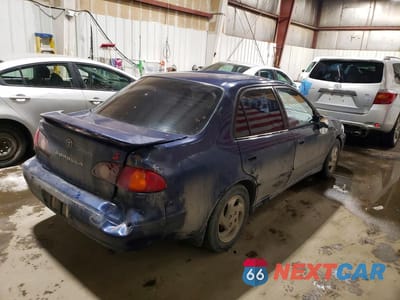 Trzecie zdjęcie samochodu z tyłu: 2001 TOYOTA COROLLA S VIN:1NXBR12E51Z552323 - miniatura