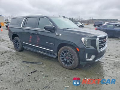 Czwarte zdjęcie samochodu z boku: 2023 GMC YUKON XL K1500 SLT VIN:1GKS2GKD7PR136440 - miniatura