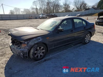 2003 BMW 325 I WBAET37483NJ32600 - główne zdjęcie licytacji z USA - miniatura