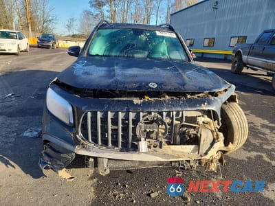 Piąte zdjęcie samochodu w środku: 2022 MERCEDES-BENZ GLB AMG 35 4MATIC VIN:W1N4M5BB0NW173273 - miniatura