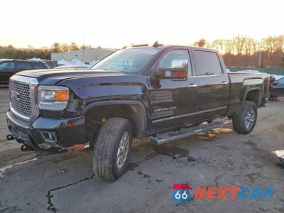 2016 GMC SIERRA K2500 DENALI 1GT12UE84GF130049 - główne zdjęcie licytacji z USA - miniatura