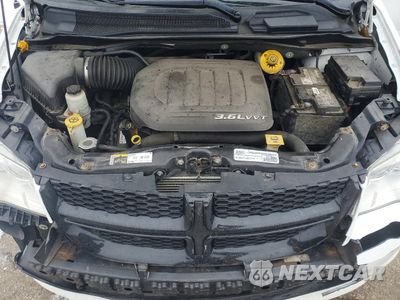 Zdjęcie 12 z 14 samochodu: 2016 DODGE GRAND CARAVAN SE VIN:2C4RDGBGXGR330467 - miniatura