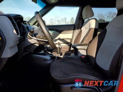 Zdjęcie 7 z 12 samochodu: 2019 KIA SOUL VIN:KNDJN2A27K7663514 - miniatura