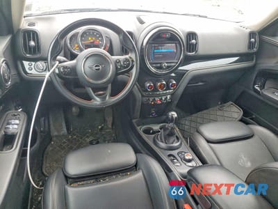 Zdjęcie 8 z 12 samochodu: 2019 MINI COOPER S COUNTRYMAN ALL4 VIN:WMZYT5C58K3E69999 - miniatura