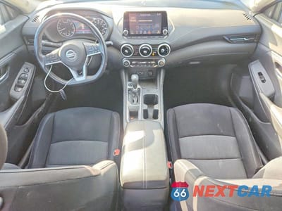 Zdjęcie 8 z 12 samochodu: 2020 NISSAN SENTRA SV VIN:3N1AB8CV5LY262209 - miniatura