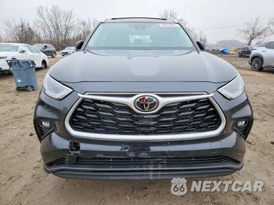 Piąte zdjęcie samochodu w środku: 2023 TOYOTA HIGHLANDER L VIN:5TDKDRBH4PS042540 - miniatura