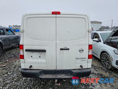 Zdjęcie 6 z 13 samochodu: 2018 NISSAN NV 2500 S VIN:1N6AF0KYXJN809304 - miniatura