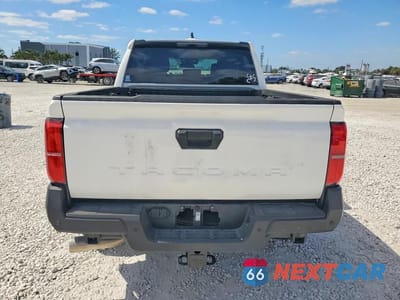 Zdjęcie 6 z 11 samochodu: 2025 TOYOTA TACOMA SR VIN:3TYKD5HN1ST033314 - miniatura