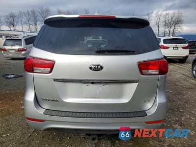 Zdjęcie 6 z 14 samochodu: 2017 KIA SEDONA LX VIN:KNDMB5C14H6241937 - miniatura