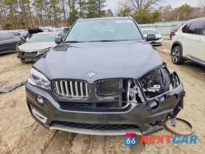 Piąte zdjęcie samochodu w środku: 2017 BMW X5 XDRIVE35I VIN:5UXKR0C39H0X82734 - miniatura