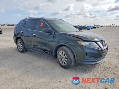 Czwarte zdjęcie samochodu z boku: 2020 NISSAN ROGUE S VIN:5N1AT2MT9LC730807 - miniatura
