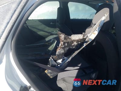 Zdjęcie 10 z 11 samochodu: 2010 VOLVO S40 2.4I VIN:YV1382MSXA2485633 - miniatura