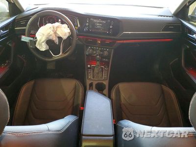 Zdjęcie 8 z 11 samochodu: 2024 VOLKSWAGEN JETTA SEL VIN:3VWGM7BU0RM070231 - miniatura