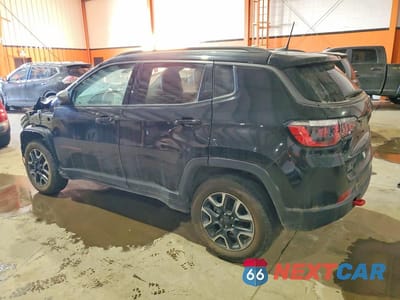 Drugie zdjęcie samochodu z przodu: 2019 JEEP COMPASS TRAILHAWK VIN:3C4NJDDB3KT645723 - miniatura