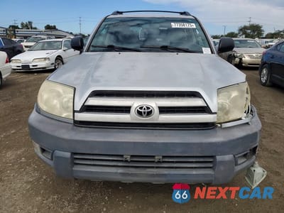 Piąte zdjęcie samochodu w środku: 2003 TOYOTA 4RUNNER SR5 VIN:JTEZU14R430003803 - miniatura